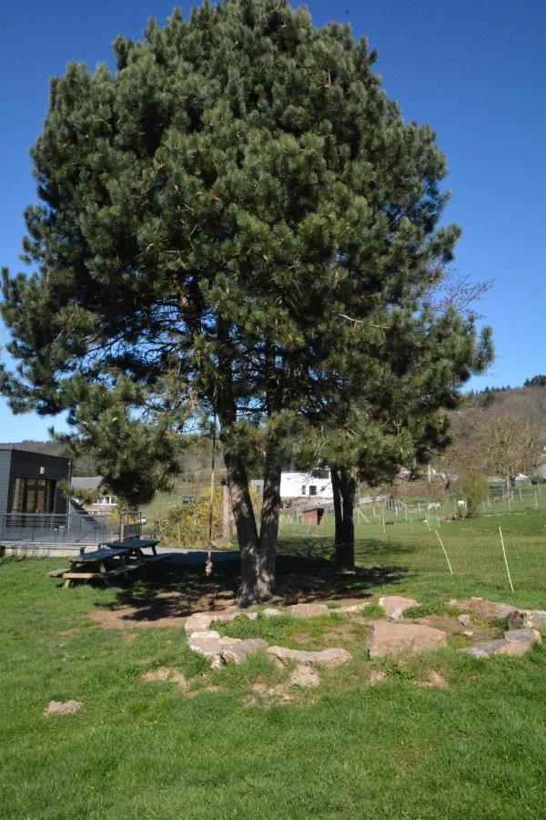Le Fagotin - Youth Hostel Stoumont Luaran gambar