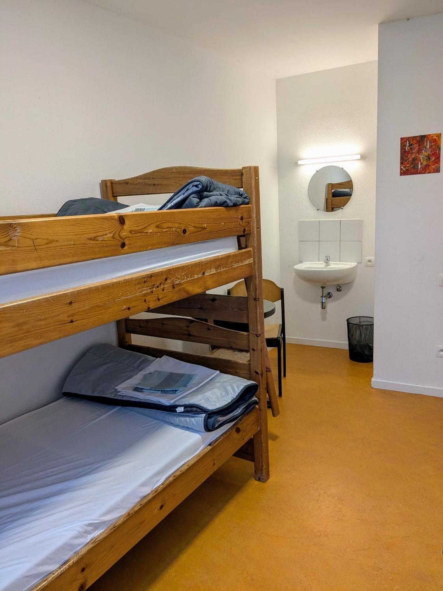 Le Fagotin - Youth Hostel Stoumont Luaran gambar